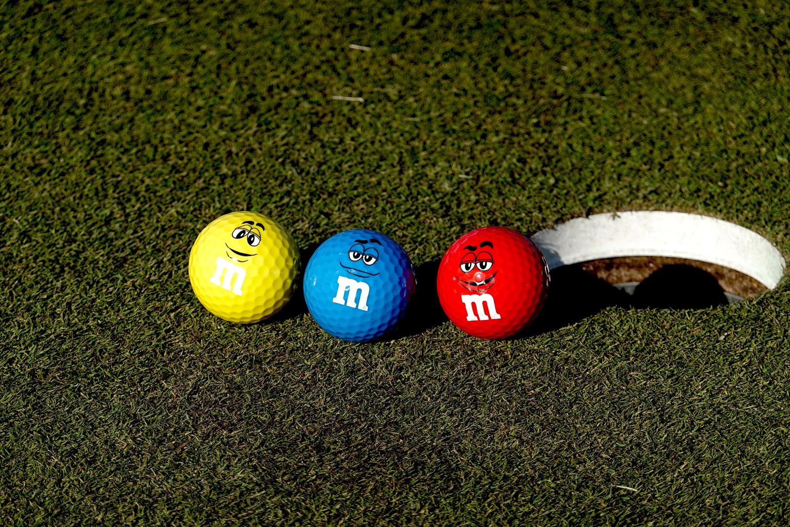 フロリダお土産シリーズ】今年も登場！ M&M'sボール３個セット | GO