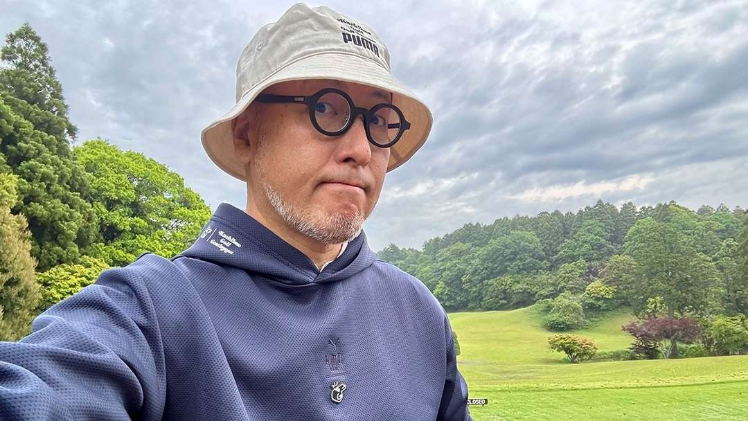 フーディも、スイングを考えた仕様です！